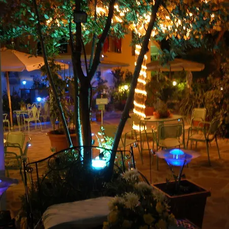 Hotel Villa Rita-3